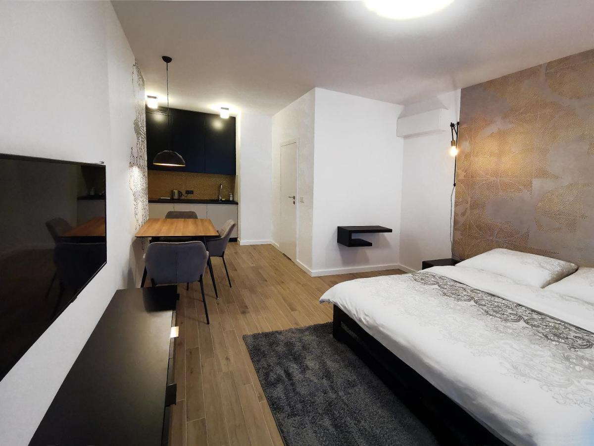 Come&Stay Apartments Wola وارسو المظهر الخارجي الصورة