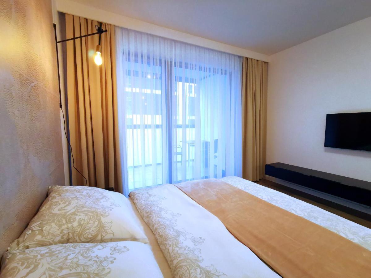 Come&Stay Apartments Wola وارسو المظهر الخارجي الصورة